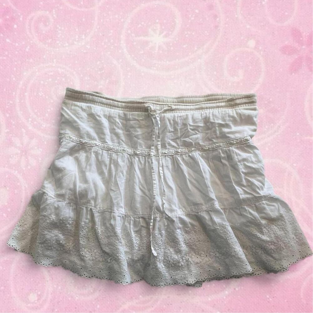 Y2K White Lace Mini Skirt XS